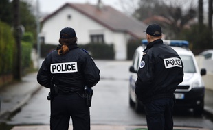A Orvault, un périmètre d'interdiction de circuler a été établi autour du domicile de la famille Troadec.