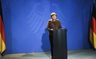 Angela Merkel lors de sa conférence de presse le 23 décembre à Berlin peu de temps après l'annonce de la mort d'Anis Amri.