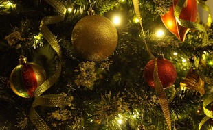 Illustration de guirlandes de Noël.