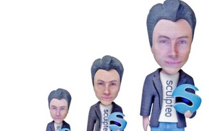 Presque aussi simple qu'un statut Facebook, une statue Sculpteo.