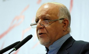 Le ministre iranien du Pétrole, Bijan Namadar Zanganeh, le 28 novembre 2015 à Téhéran