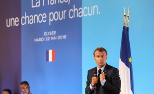 Emmanuel Macron lors de la présentation du plan banlieue, à Paris, le 22 mai 2018.