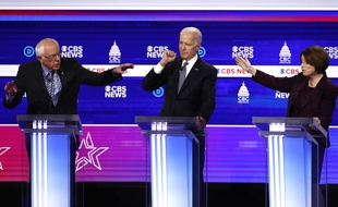 Les candidats démocrates Bernie Sanders, Joe Biden et Amy Klobuchar, lors du débat télévisé du 25 février 2020.