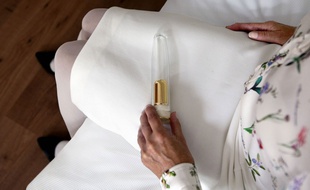 Un designer hollandais a conçu un sex toy pouvant contenir les cendres de l'être aimé.