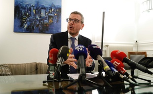 L'avocat des policiers mis en cause, Thibault de Montbrial, tient une conférence de presse mercredi 8 janvier.