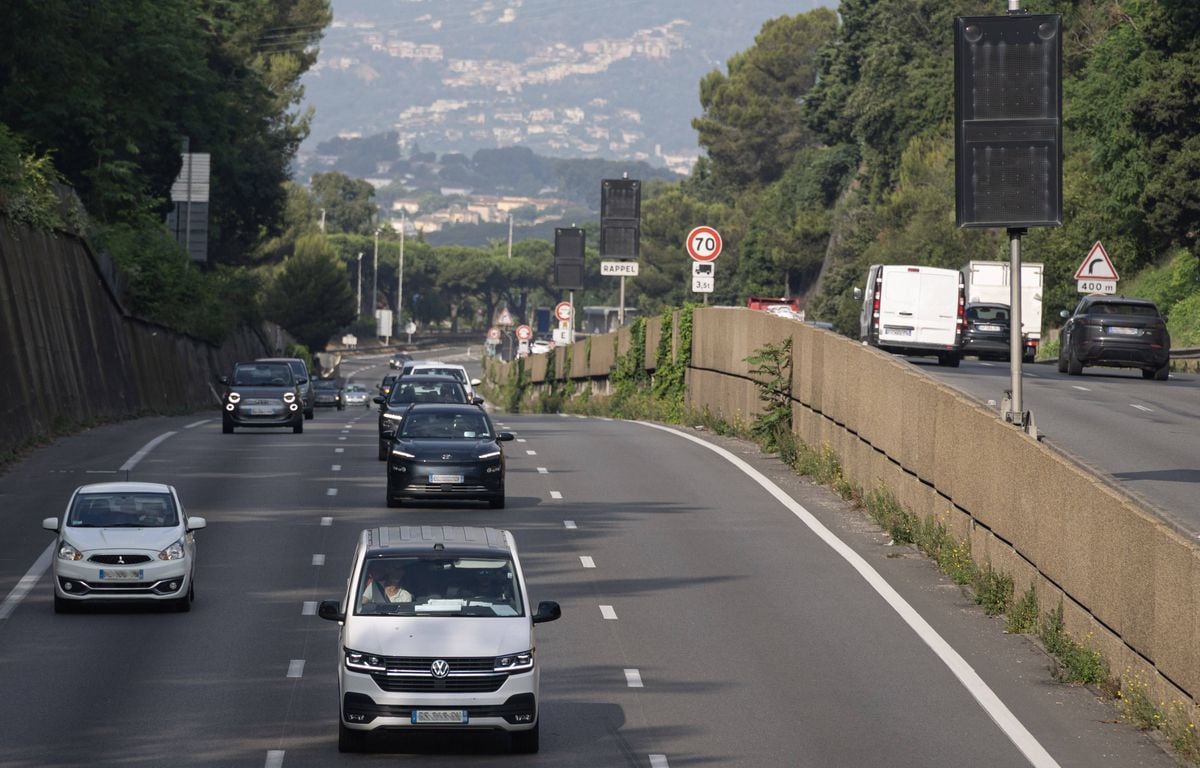 Haute-Loire : Epinglé, le préfet admet avoir utilisé sa voiture de fonction pour ses vacances en Italie