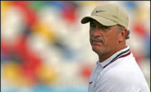 Luiz Felipe Scolari, vainqueur avec le Brésil en 2002, aimerait refaire le même coup, cette fois avec le Portugal, et effacer le cauchemar de Lisbonne et la défaite en finale du dernier Euro face à la Grèce (1-0).