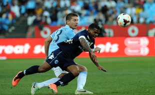 Kermit Erasmus, ici lors d'un match amical contre Manchester City en juillet 2013, est le premier joueur sud-africain de l'histoire du Stade Rennais.