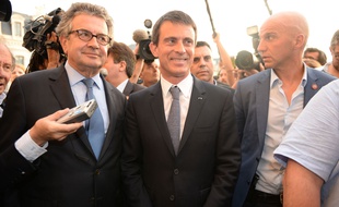 Le Premier ministre Manuel Valls, lors de son arrivée à Poitiers (Viennes) ,le 5 juin 2015.