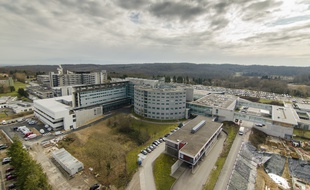 Le centre hospitalier de Mulhouse attendait mardi une visite du président Emmanuel Macron.