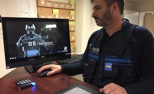 L'armurerie de Jean-Philippe est complètement informatisée.