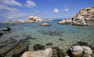 Les îles Lavezzi, au large de la Corse, sont une des réserves naturelles de Méditerranée.