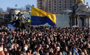 Manifestation sur le Maïdan, à Kiev, célébrant le 200e anniversaire du poète national Taras Chevtchenko, symbole de l'indépendance ukrainienne, le 9 mars 2014