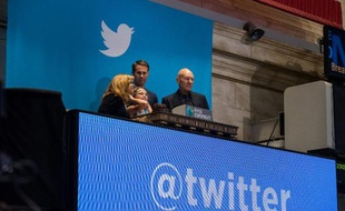L'euphorie autour des débuts à Wall Street de Twitter alimente les questions sur une potentielle nouvelle "bulle" internet autour des réseaux sociaux, même si les analystes relativisent ce risque.