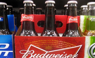 La bière Budweiser.