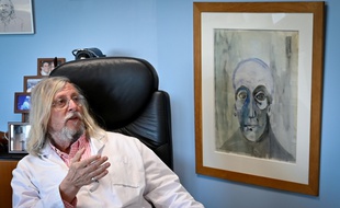 La nouvelle étude du professeur Raoult sur l'hydroxychloroquine soulève de nouvelles critiques.