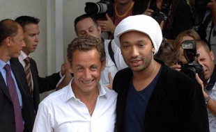 Nicolas Sarkozy et Doc Gynéco, en septembre 2006 à l'université d'été de l'UMP à Marseille.