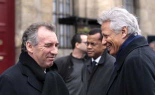Le porte-parole du MoDem Yann Wehrling a assuré mardi qu'un ticket entre François Bayrou et Dominique de Villepin "n'était pas à l'ordre du jour", mettant la candidature de l'ex-Premier ministre sur le compte d'une "guerre de 100 ans entre chiraquiens et sarkozystes".