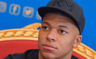 Kylian Mbappé, footballeur, en conférence de presse à Doha le 14 janvier 2019.