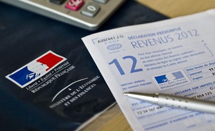 Formulaire de déclaration des impôts 2012.