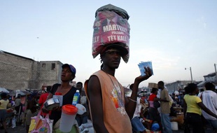 Un supporter haïtien du candidat à la présidentielle Michel Martelly à Port-au-Prince, le 19 mars 2011.