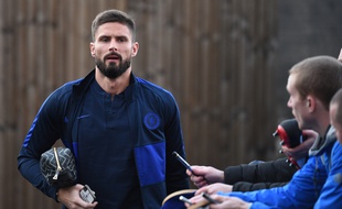 Giroud devrait encore être appelé en Bleu pour la Moldavie et l'Albanie.