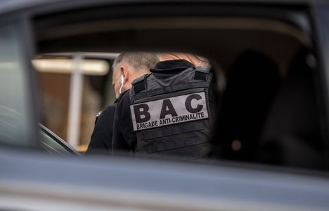 Un adolescent interpellé suspecté d’avoir violé une jeune femme à Paris
