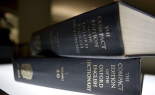 Les dictionnaires Oxford (illustration).