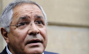 L'enquête ouverte après les retentissantes accusations de l'ex-conseiller officieux de l'Elysée Robert Bourgi, sur une remise de fonds africains occultes à Jacques Chirac et à Dominique de Villepin, a été classée sans suite.