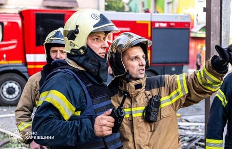 Au moins 20 morts dans des frappes russes en Ukraine...