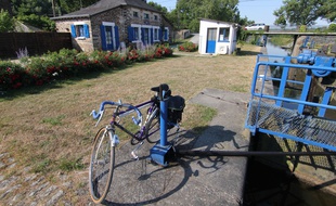 Certains promeneurs et joggeurs se plaignent de la vitesse excessive de certains cyclistes le long des canaux et des rivières.