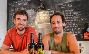 Selim et Sylvain, les fondateurs de la brasserie de la Plaine.