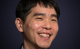 Le joueur de Go, Lee Se-Dol lors de son match contre un ordinateur développé par Google, à Séoul, le 13 mars 2016