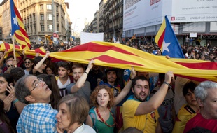 Une manifestation organisée à Barcelone au lendemain du référendum contre les violences policières
