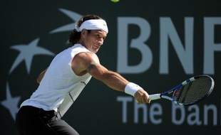 L'Espagnol Carlos Moya, vainqueur de Roland-Garros en 1998, a annoncé mercredi à Madrid sa "retraite professionnelle" à la fin de la saison.