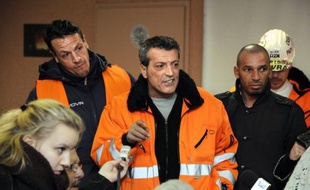 Edouard Martin, délégué CFDT de l'usine ArcelorMittal de Florange (Moselle), a adressé ses "voeux de lutte" pour 2013 dans une vidéo postée lundi sur le site Mediapart, appelant ses concitoyens à se battre contre un "système qui s'autodétruit".