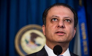 L'un des fonds spéculatifs les plus en vue de Wall Street, SAC Capital, va verser un record de 1,8 milliard de dollars et abandonner tout un pan d'activité pour s'extirper d'une vaste enquête pour délit d'initié.