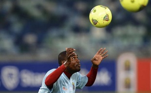 La République démocratique du Congo a officiellement déposé sa candidature à la Confédération africaine de football (CAF) pour organiser la Coupe d'Afrique des nations (CAN) 2019, a-t-on appris jeudi auprès du ministre des Sports, Baudouin Banza Mukalay Nsungu.
