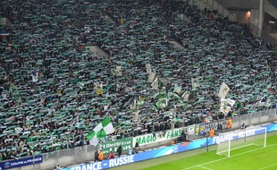 Les groupes de supporters stéphanois n'ont déployé aucune banderole polémique lors de la première mi-temps ce mercredi.