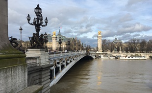Paris, le 24 janvier 2018 - Crue de la Seine au Pont Alexandre III