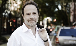 Le romancier Marc Levy