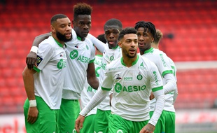 Les Verts se sont imposés ce dimanche après-midi sur le terrain du Stade Rennais.