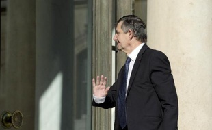 Le secrétaire général de l'Elysée Jean-Pierre Jouyet sur le péron du palais présidentiel à Paris, le 15 mai 2014