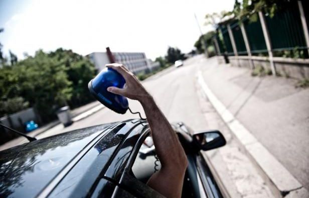 Un jeune homme se noie à Poitiers en fuyant après un refus d'obtempérer