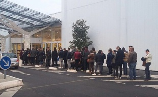 La file d'attente ce matin à Orvault Grand Val.