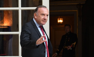 Pierre Gattaz, patron du Medef, arrive à Matignon le 31 août 2017.