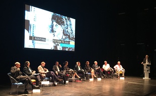 Tous le paysage audiovisuel français était réuni au Festival de la Fiction TV de La Rochelle pour discuter de l'exportation des séries françaises.