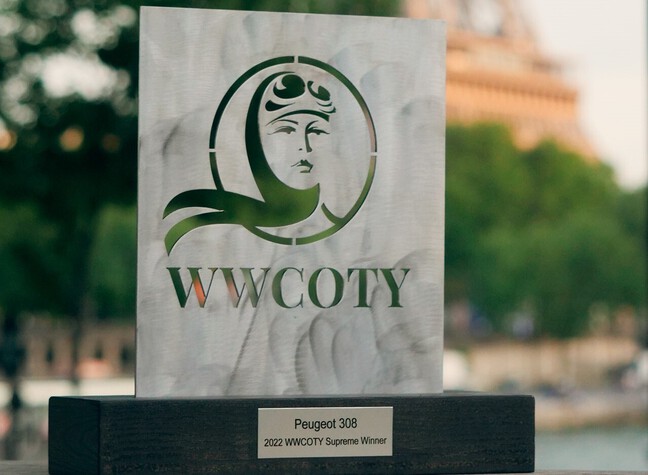 The WWCOTY Supreme Winner Trophy