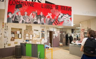 Paris, le 18 avril 2018. - La fac de Tolbiac est occupée par des étudiants depuis le 3 avril.
