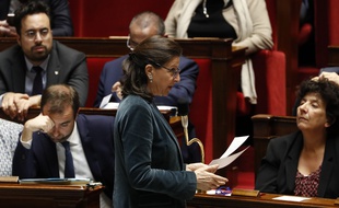 La ministre de Santé Agnès Buzyn, s'exprime devant l'Assemblée nationale le 19 mars 2019.